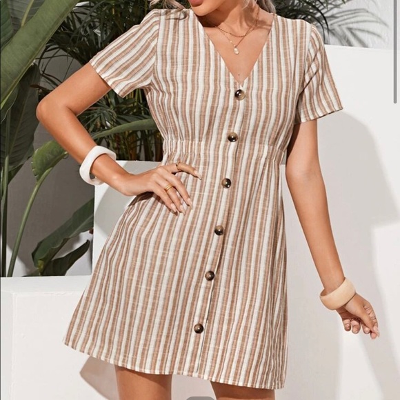 SHEIN Dresses & Skirts - SHEIN dress!